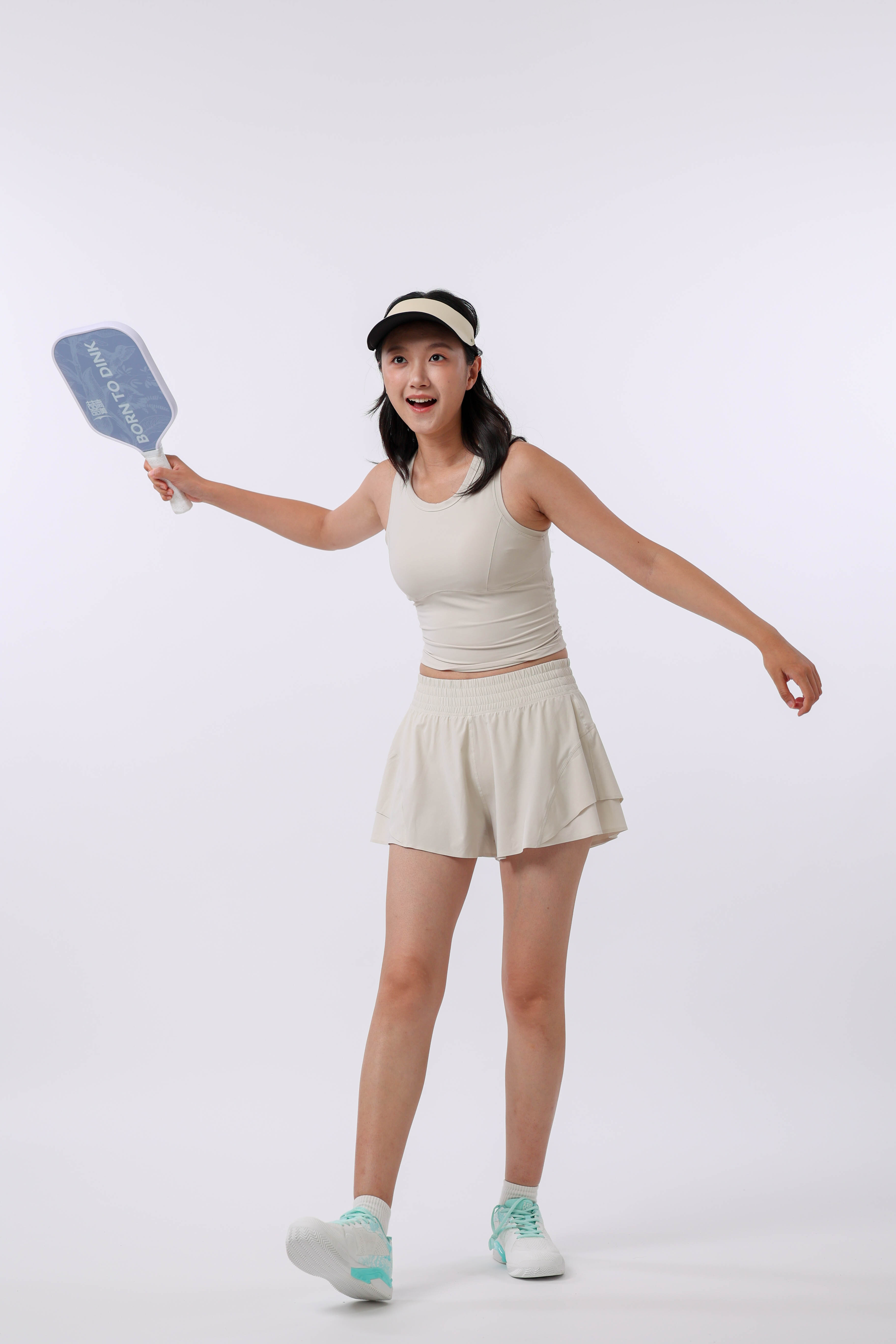 女士时尚运动短裤(象牙白)